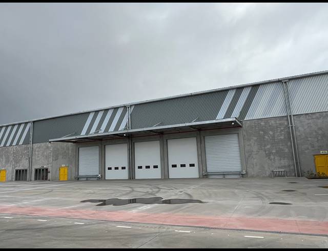5,429M² WAREHOUSE TO LET IN BLACKHEATH INDUSTRIAL